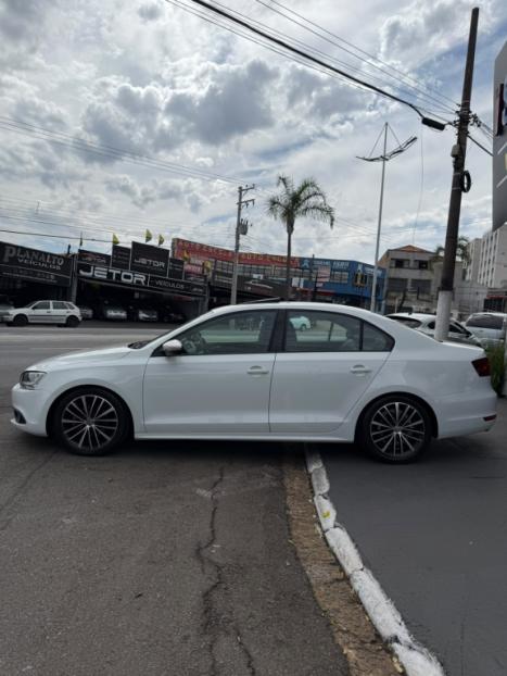 VOLKSWAGEN Jetta 2.0 4P COMFORTLINE TIPTRONIC AUTOM�TICO, Foto 7