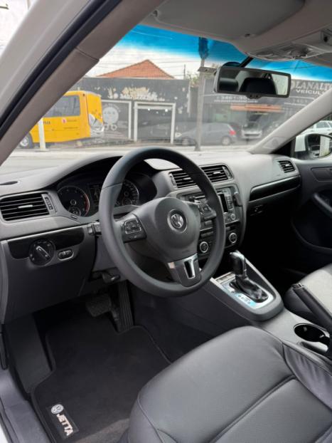 VOLKSWAGEN Jetta 2.0 4P COMFORTLINE TIPTRONIC AUTOM�TICO, Foto 15