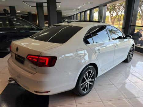 VOLKSWAGEN Jetta 2.0 4P TSI HIGHLINE 211 CV AUTOM�TICO, Foto 8
