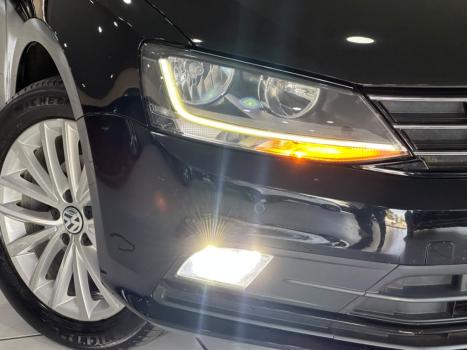 VOLKSWAGEN Jetta 2.0 4P COMFORTLINE TIPTRONIC AUTOM�TICO, Foto 3