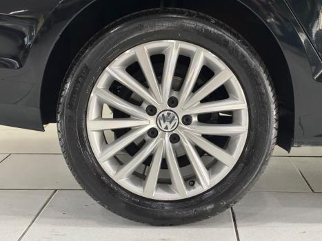 VOLKSWAGEN Jetta 2.0 4P COMFORTLINE TIPTRONIC AUTOM�TICO, Foto 4