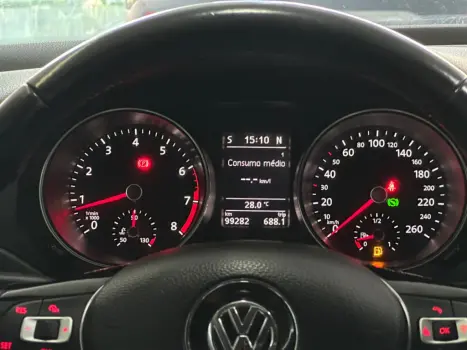 VOLKSWAGEN Jetta 2.0 4P COMFORTLINE TIPTRONIC AUTOM�TICO, Foto 18
