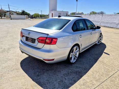 VOLKSWAGEN Jetta 2.0 4P FLEX COMFORTLINE TIPTRONIC AUTOM�TICO, Foto 6