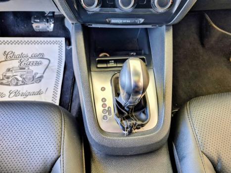 VOLKSWAGEN Jetta 2.0 4P FLEX COMFORTLINE TIPTRONIC AUTOM�TICO, Foto 19