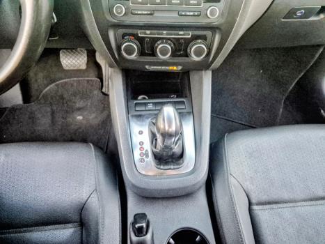 VOLKSWAGEN Jetta 2.0 4P FLEX COMFORTLINE TIPTRONIC AUTOM�TICO, Foto 13