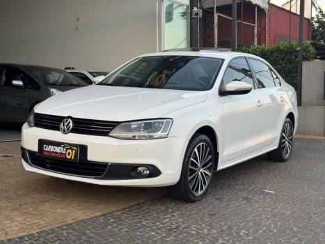 VOLKSWAGEN Jetta 2.0 4P TSI HIGHLINE 200 CV AUTOM�TICO, Foto 1