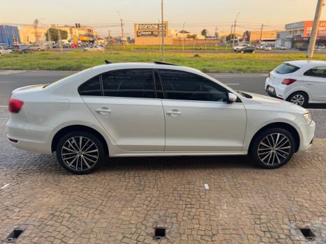 VOLKSWAGEN Jetta 2.0 4P TSI HIGHLINE 200 CV AUTOM�TICO, Foto 5