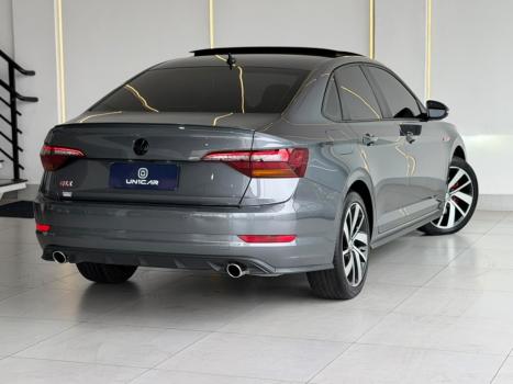 VOLKSWAGEN Jetta 2.0 4P 350 TSI GLI AUTOMÁTICO DSG, Foto 4