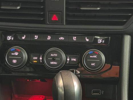 VOLKSWAGEN Jetta 2.0 4P 350 TSI GLI AUTOMÁTICO DSG, Foto 17