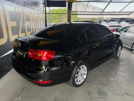 VOLKSWAGEN Jetta 2.0 4P COMFORTLINE FLEX, Foto 4