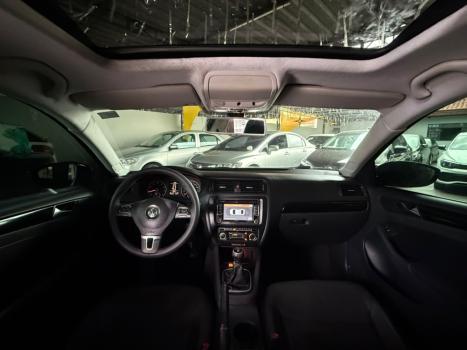 VOLKSWAGEN Jetta 2.0 4P COMFORTLINE FLEX, Foto 10
