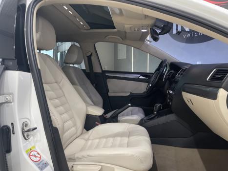 VOLKSWAGEN Jetta 2.0 4P TSI HIGHLINE 200 CV AUTOMÁTICO, Foto 8