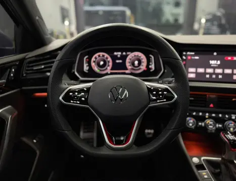 VOLKSWAGEN Jetta 2.0 4P 350 TSI GLI AUTOMÁTICO DSG, Foto 17