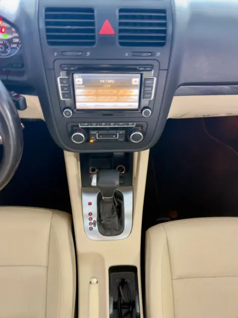 VOLKSWAGEN Jetta 2.5 20V 4P 170CV AUTOM�TICO, Foto 8