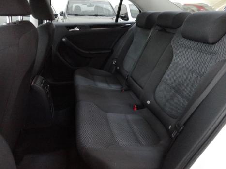 VOLKSWAGEN Jetta , Foto 8
