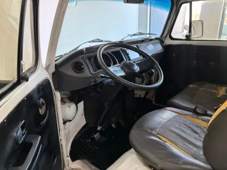 VOLKSWAGEN Kombi 1.4 FLEX FURG�O, Foto 7