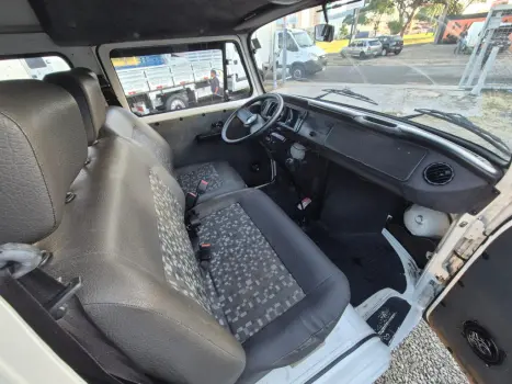 VOLKSWAGEN Kombi 1.4 FLEX STD 9 LUGARES, Foto 12