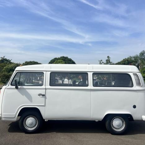 VOLKSWAGEN Kombi 1.4 FLEX STD LOTA��O 12 LUGARES, Foto 6