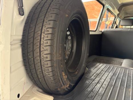 VOLKSWAGEN Kombi 1.4 FLEX STD 9 LUGARES, Foto 20