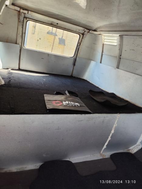 VOLKSWAGEN Kombi 1.6 FURGÃO, Foto 6 VOLKSWAGEN Kombi 1.6 FURGÃO, Foto 6