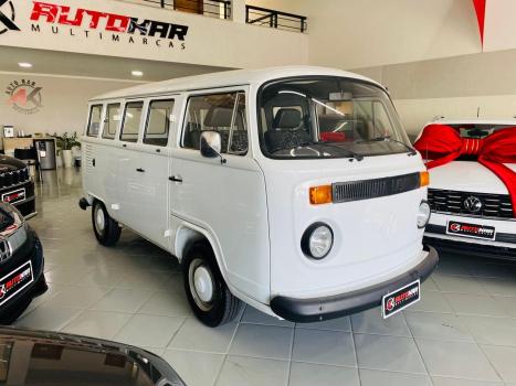 VOLKSWAGEN Kombi 1.6 STD 9 LUGARES, Foto 4 VOLKSWAGEN Kombi 1.6 STD 9 LUGARES, Foto 4