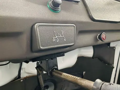 VOLKSWAGEN Kombi 1.6 STD 9 LUGARES, Foto 14 VOLKSWAGEN Kombi 1.6 STD 9 LUGARES, Foto 14