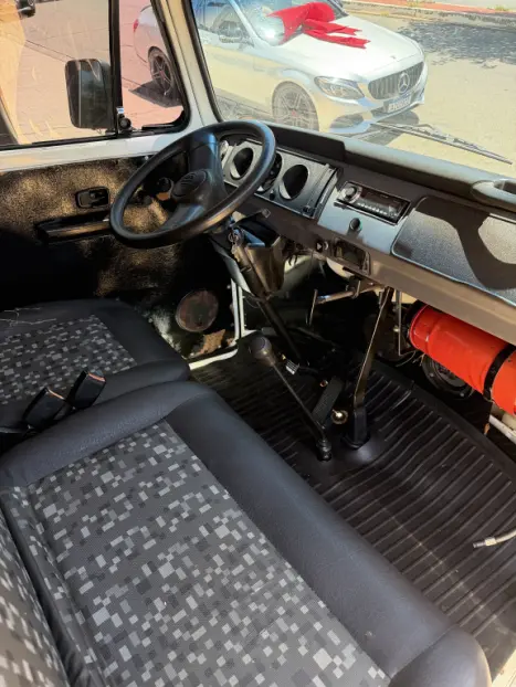 VOLKSWAGEN Kombi 1.6 STD, Foto 10