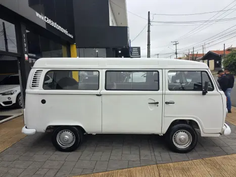 VOLKSWAGEN Kombi Furg�o 1.4 FLEX, Foto 9