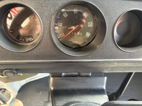 VOLKSWAGEN Kombi Furg�o 1.6, Foto 9