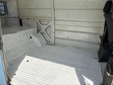 VOLKSWAGEN Kombi Furg�o 1.6, Foto 15