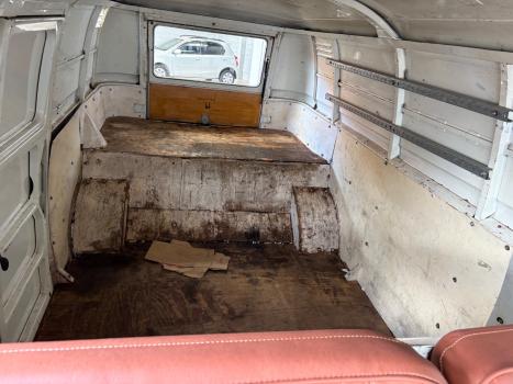 VOLKSWAGEN Kombi Furg�o 1.6, Foto 15