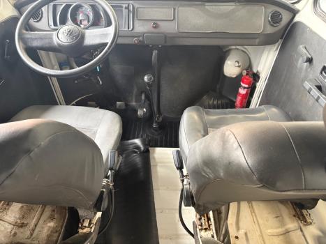 VOLKSWAGEN Kombi Furg�o 1.4 FLEX, Foto 19