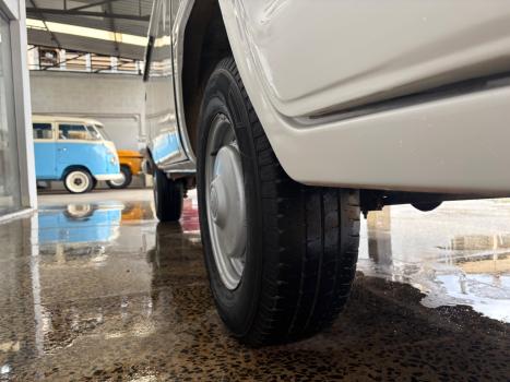 VOLKSWAGEN Kombi Furg�o 1.4 FLEX, Foto 22