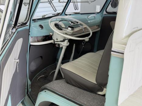 VOLKSWAGEN Kombi Furg�o 1.5, Foto 7