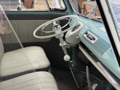 VOLKSWAGEN Kombi Furg�o 1.5, Foto 9
