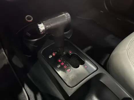 VOLKSWAGEN New Beetle 2.0 MI AUTOMTICO, Foto 11