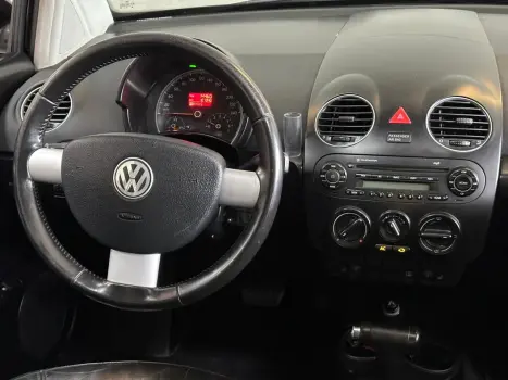 VOLKSWAGEN New Beetle 2.0 MI AUTOM�TICO, Foto 8