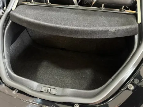 VOLKSWAGEN New Beetle 2.0 MI AUTOM�TICO, Foto 16