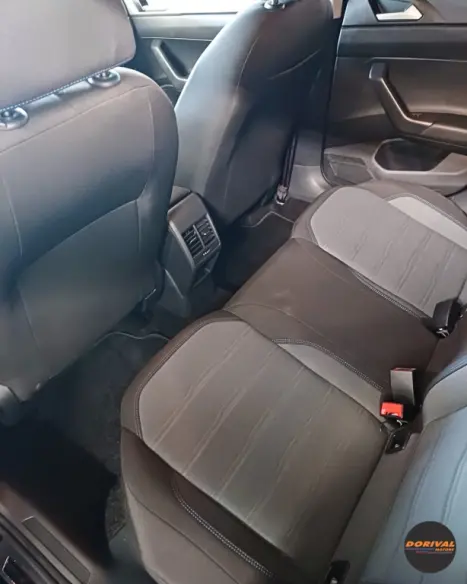 VOLKSWAGEN Nivus 1.0 4P FLEX 200 TSI COMFORTLINE TURBO AUTOMTICO, Foto 10