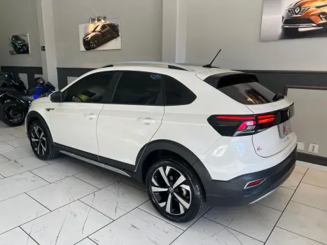 VOLKSWAGEN Nivus 1.0 4P FLEX 200 TSI HIGHLINE TURBO AUTOMTICO, Foto 4