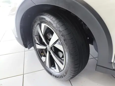 VOLKSWAGEN Nivus 1.0 4P FLEX 200 TSI HIGHLINE TURBO AUTOMTICO, Foto 14