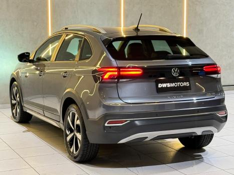 VOLKSWAGEN Nivus 1.0 4P FLEX 200 TSI HIGHLINE TURBO AUTOMÁTICO, Foto 7 VOLKSWAGEN Nivus 1.0 4P FLEX 200 TSI HIGHLINE TURBO AUTOMÁTICO, Foto 7