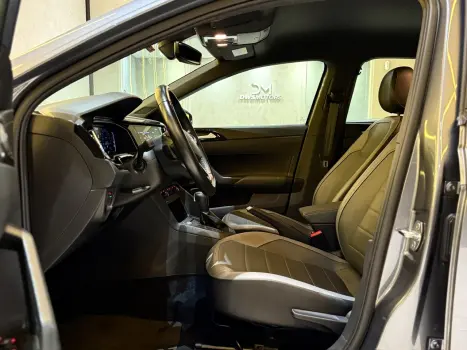 VOLKSWAGEN Nivus 1.0 4P FLEX 200 TSI HIGHLINE TURBO AUTOMÁTICO, Foto 17 VOLKSWAGEN Nivus 1.0 4P FLEX 200 TSI HIGHLINE TURBO AUTOMÁTICO, Foto 17