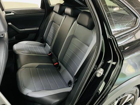 VOLKSWAGEN Nivus 1.0 4P FLEX 200 TSI HIGHLINE TURBO AUTOMÁTICO, Foto 8 VOLKSWAGEN Nivus 1.0 4P FLEX 200 TSI HIGHLINE TURBO AUTOMÁTICO, Foto 8