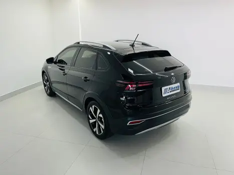 VOLKSWAGEN Nivus 1.0 4P FLEX 200 TSI HIGHLINE TURBO AUTOMÁTICO, Foto 13 VOLKSWAGEN Nivus 1.0 4P FLEX 200 TSI HIGHLINE TURBO AUTOMÁTICO, Foto 13