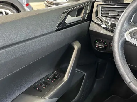 VOLKSWAGEN Nivus 1.0 4P FLEX 200 TSI HIGHLINE TURBO AUTOMTICO, Foto 17