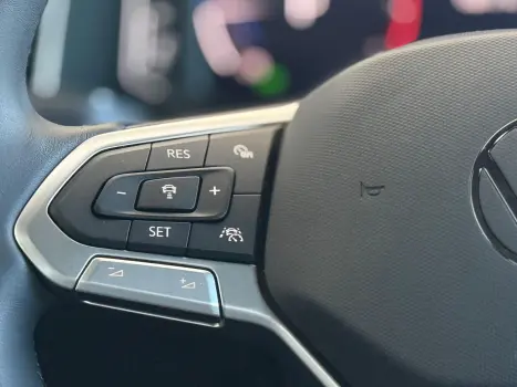 VOLKSWAGEN Nivus 1.0 4P FLEX 200 TSI HIGHLINE TURBO AUTOMTICO, Foto 10