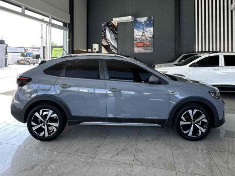 VOLKSWAGEN Nivus 1.0 4P FLEX 200 TSI HIGHLINE TURBO AUTOMTICO, Foto 4