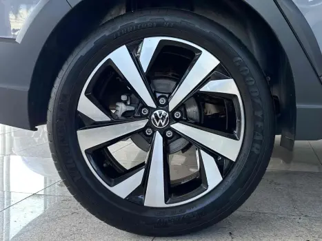 VOLKSWAGEN Nivus 1.0 4P FLEX 200 TSI HIGHLINE TURBO AUTOMTICO, Foto 9