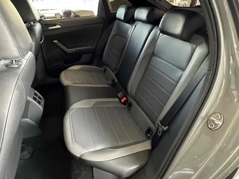 VOLKSWAGEN Nivus 1.0 4P FLEX 200 TSI HIGHLINE TURBO AUTOMTICO, Foto 10